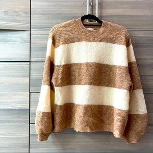 H&M wide strip sweater